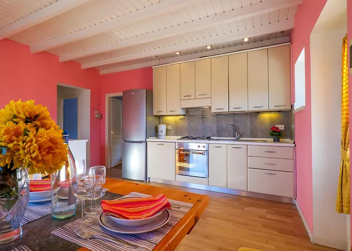 Sole 2 Terrassen Mit Pool Og Colico