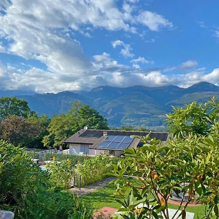 Appartement Sole 2 Terrassen Mit Pool Og Colico